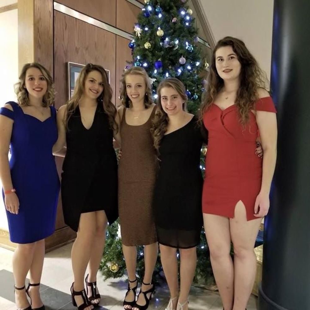 Meet your Posher, Grace